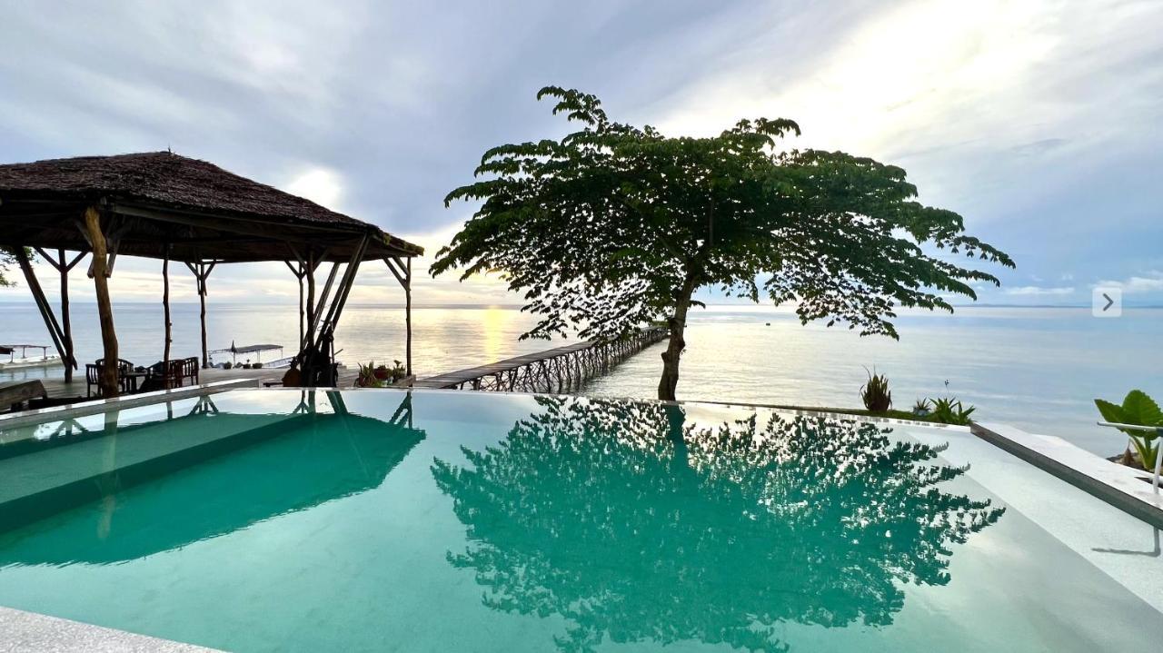 Sanctum Una Una Eco Dive Resort Pulau Unauna 외부 사진