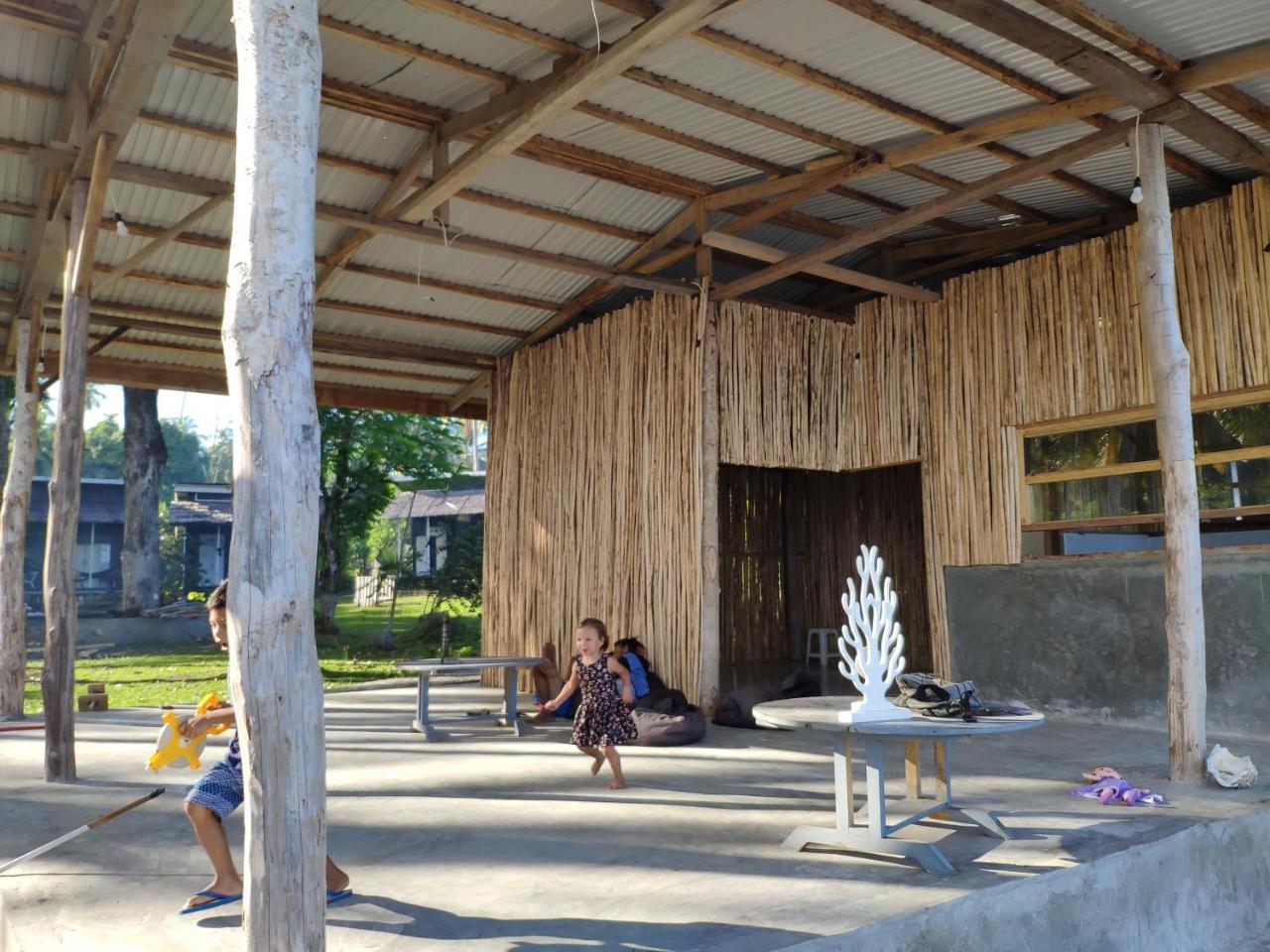 Sanctum Una Una Eco Dive Resort Pulau Unauna 외부 사진